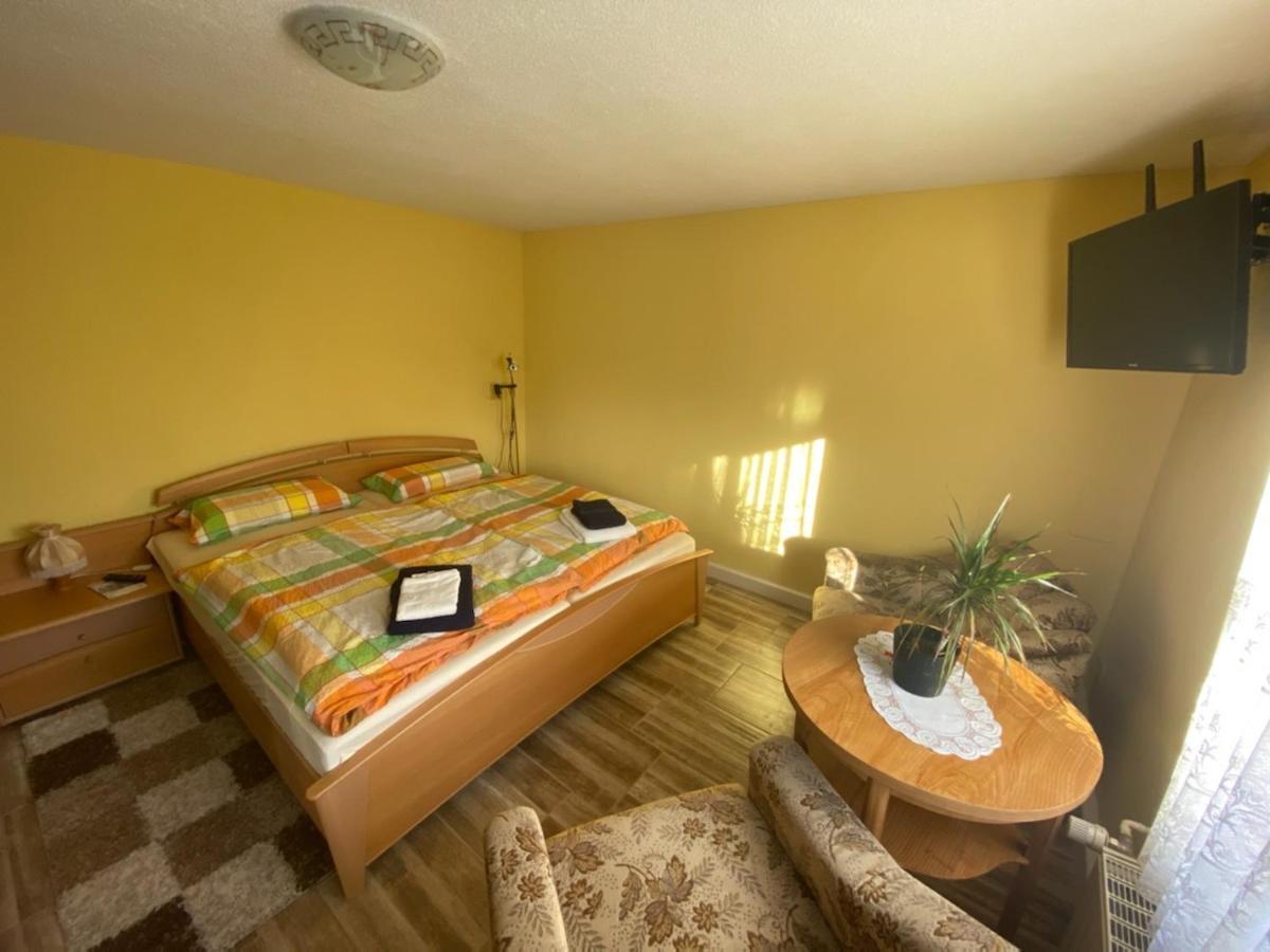 Ferienwohnung Lippmann Grosshartmannsdorf Экстерьер фото